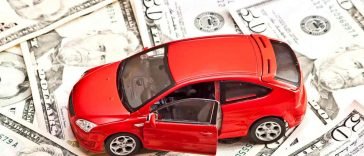 A személyi és autóhitelek forintosításáról tárgyal az MNB és a bankszövetség