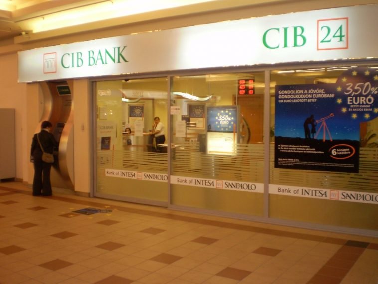 CIB: megnőtt az ügyfélforgalom a fiókokban